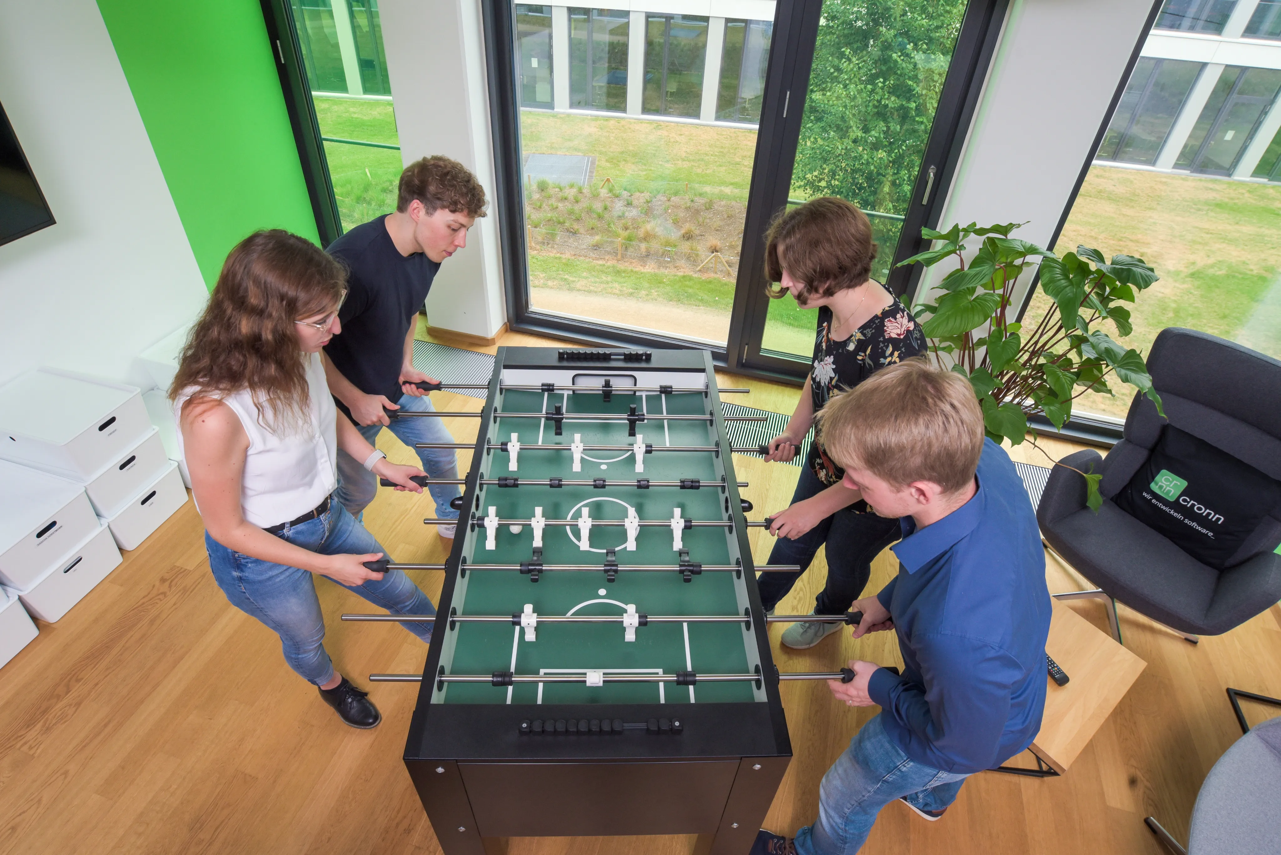 cronner spielen Kicker