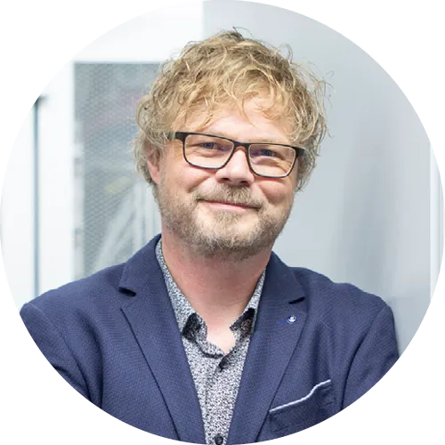 Tom Test, CTO, Logo ipsum Testbutze für Kategorien